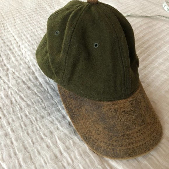 Eastern Mountain Sports Other - Mens Vintage EMS Wool & Leather Cap